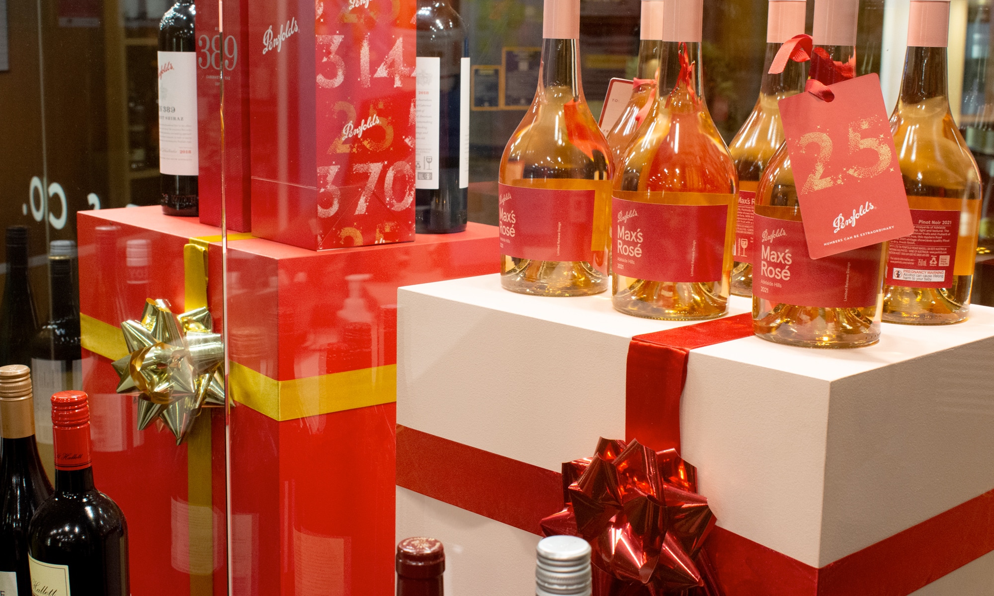 Penfolds Window Display at The Crown Melbourne 3 project image penfolds window at crown 04